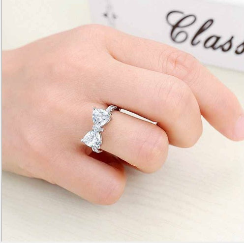 Womens Bow Ring Gemstone Inlaid Copper Plated Fashion Jewelry Elegant Dainty Accessory Sizes 6 7 8 9 10 Gifted