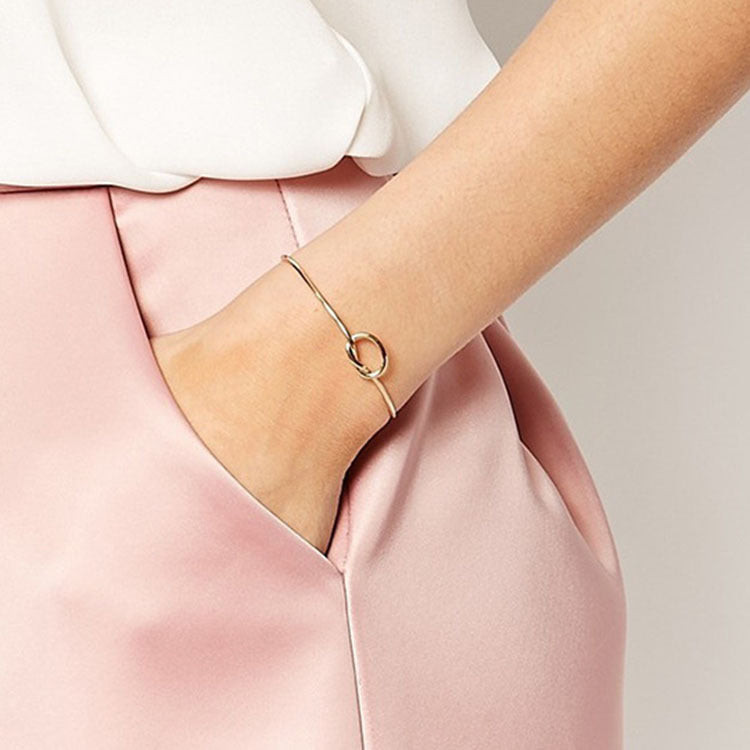 Women Adjustable Knotted Bracelet Korean Design Alloy