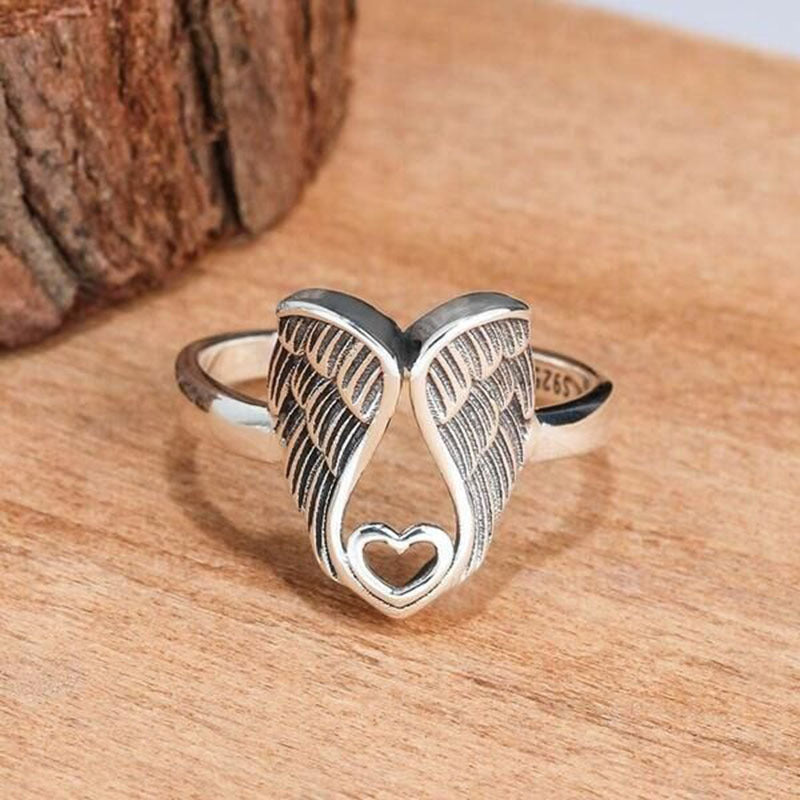 Vintage Angel Wings Heart Ring Alloy Electroplated Openwork Jewelry For Women Wedding Gift Elegant Jewelry Piece