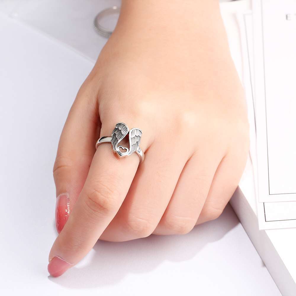 Womens Angel Wings Ring Vintage Geometric Alloy Silver Electroplated Finish Individually Packaged Gifts For Her