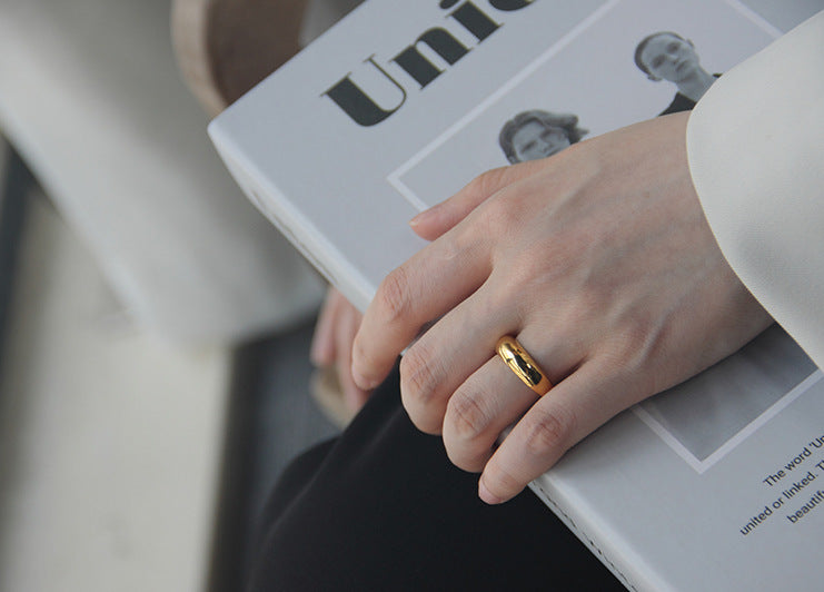 Timeless Titanium Steel Gold Plated Simple Round Curved Index Ring For Women Fashion Jewelry For Fashion Women