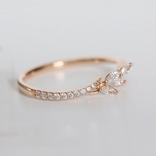 Womens Gold Plated Alloy Ring With Branch Shape Gemstones Inlays Individually Packaged European American Design Fashion