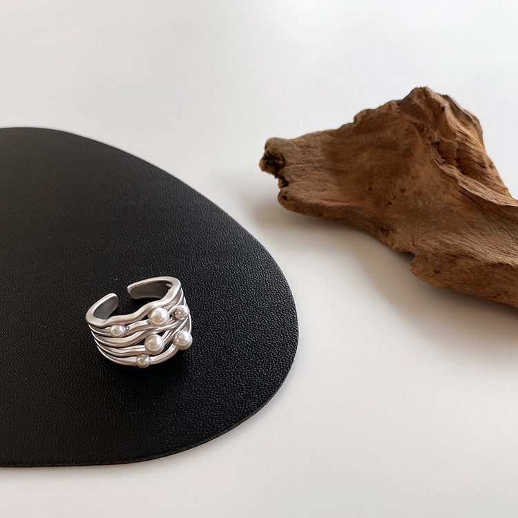 Womens Irregular Metal Pearl Ring With Geometric Design Electroplated Fashion Jewelry Accessory Durable Sparkle