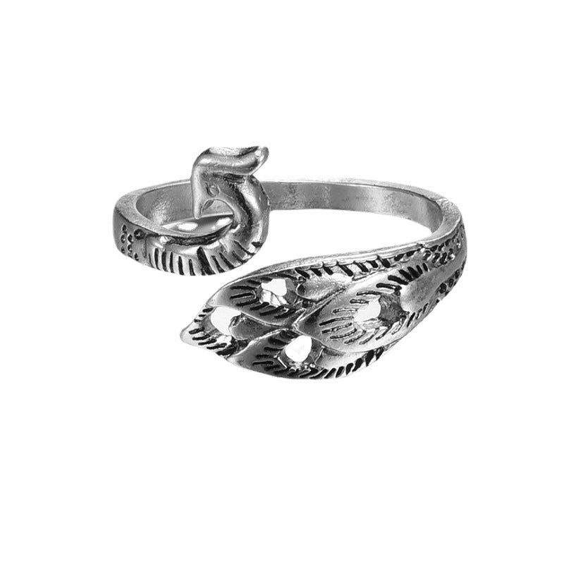 Exaggerated Design Ring In Retro Ethnic Style Unisex Alloy With Animal Zodiac European Fusion Flair Glow Shine
