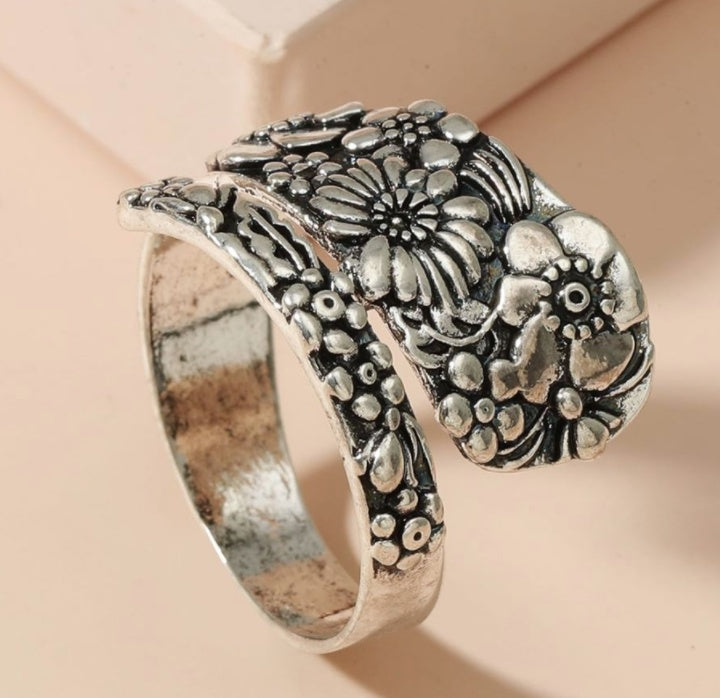 Geometric Silver Plated Copper Ring For Her Gift Pack Individually Packed European American Design Collection Jewelry