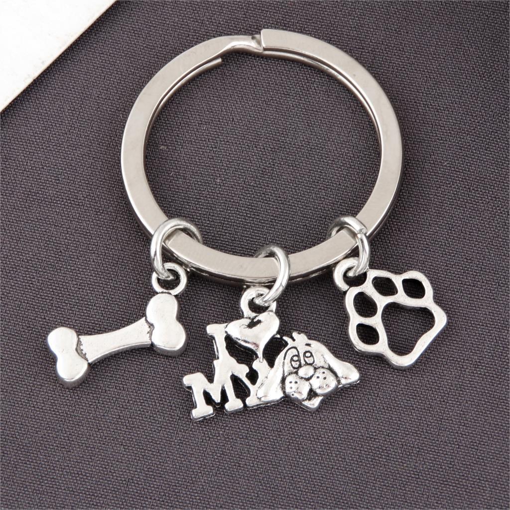 Pet Keychain Bone Paw Pendant Zinc Alloy Unisex Accessory