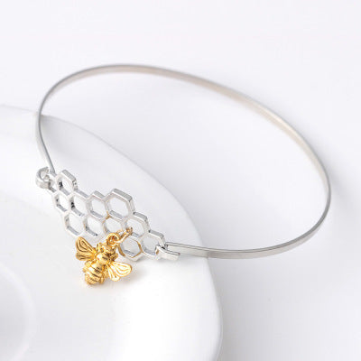 Womens Honeycomb Bracelet Alloy Jewelry With Bee Insect Design Gold Silver Tone Simple Elegant Gift For Her XL