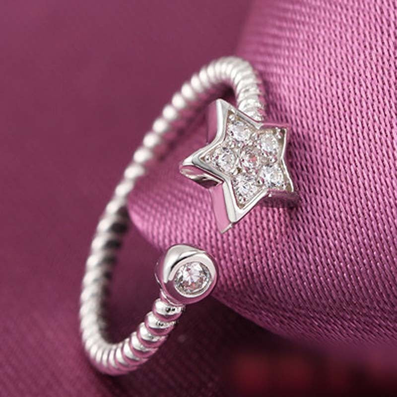 Womens Five Pointed Star Ring White Copper Plated Korean Design Fashion Jewelry Dainty Elegant Versatile Rings