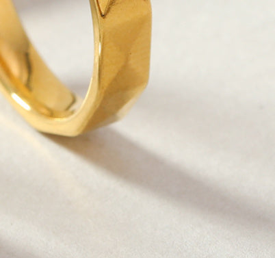 Unisex Stainless Steel Ring 6mm Diamond Geometric Design With Round And Quadrilateral Elements Steel And Gold Rhinestone