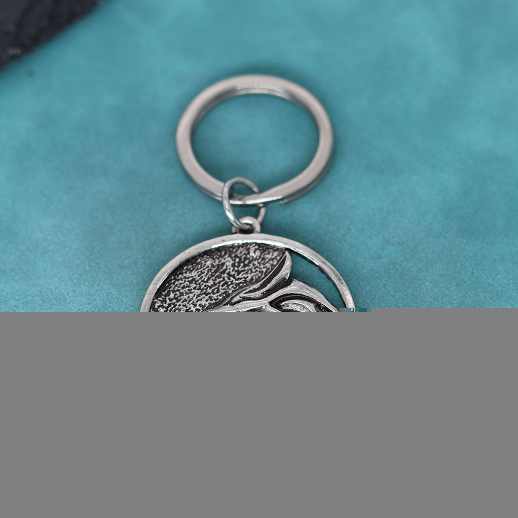 Wolf Pendant Keychain Alloy Metal Key Chain Fashion Accessory And Gift Idea Ancient Bronze And Silver Wolf Lux