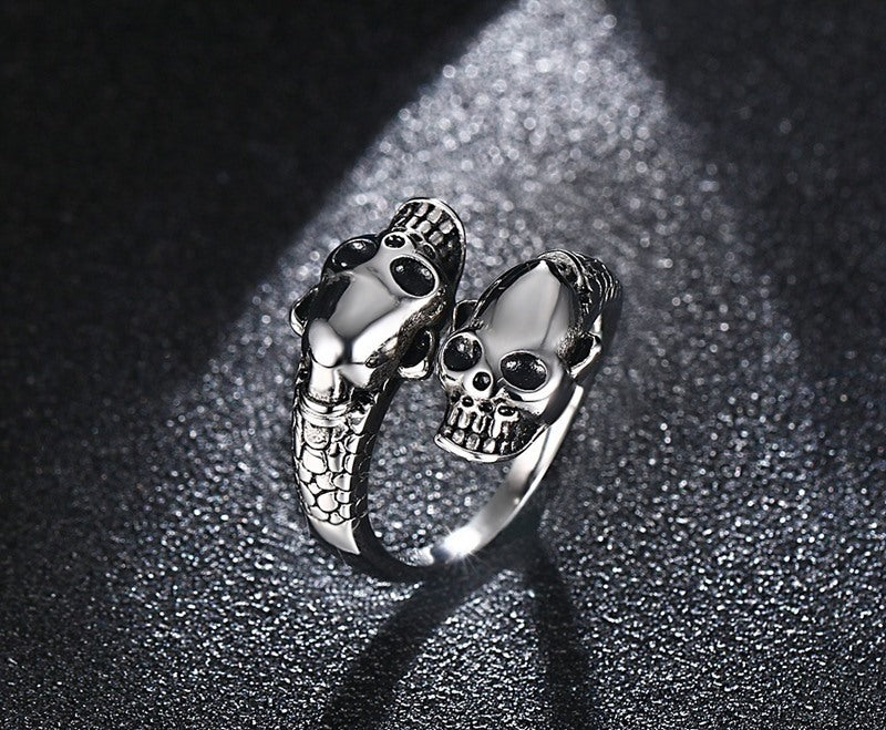 Unisex Skull Ring Stainless Steel Mixed Gold Finish With Alloy Inlaid Gemstones Korean Animal Zodiac Statement