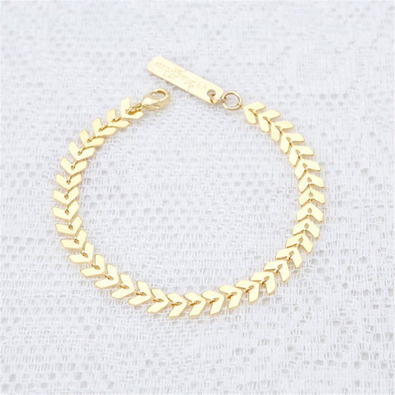 Womens Leaf Design Bracelet Electroplated Alloy Fashion Jewelry Elegant Gift Individually Packed Lightweight Durable
