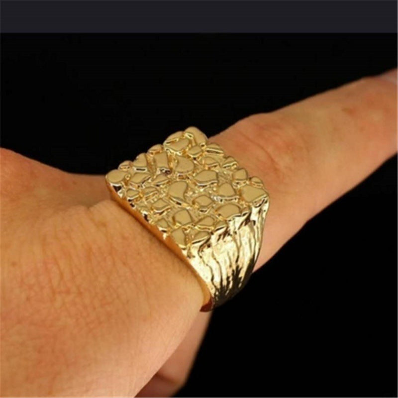 Unisex Gold Geometric Square Alloy Ring For Men Women Durable Modern Fashion Everyday Accessory Sleek Minimalist Style