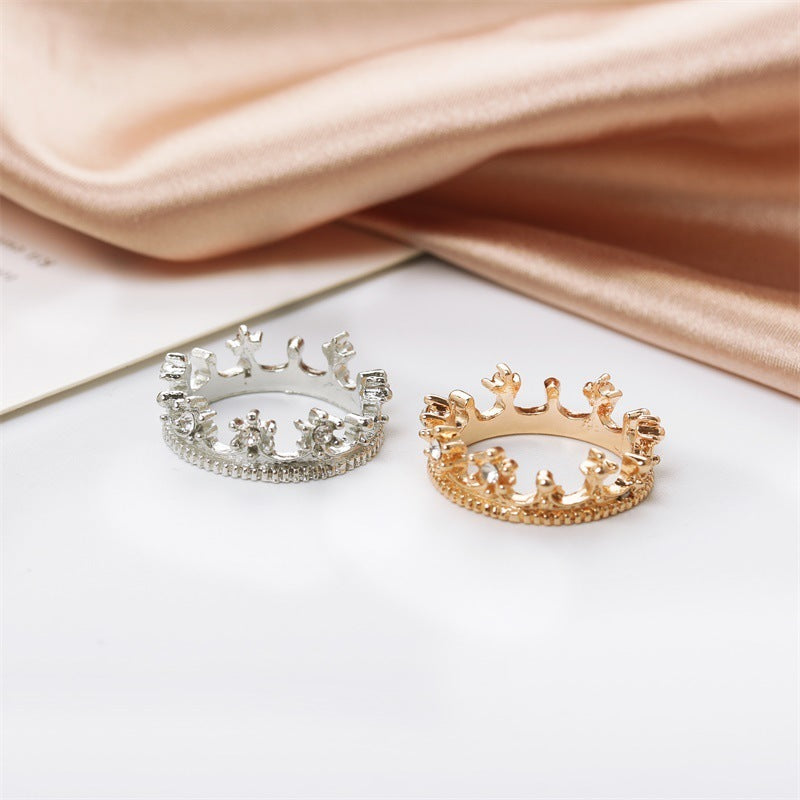 Crown Ring With Diamond Accent Princess Design Alloy Gift