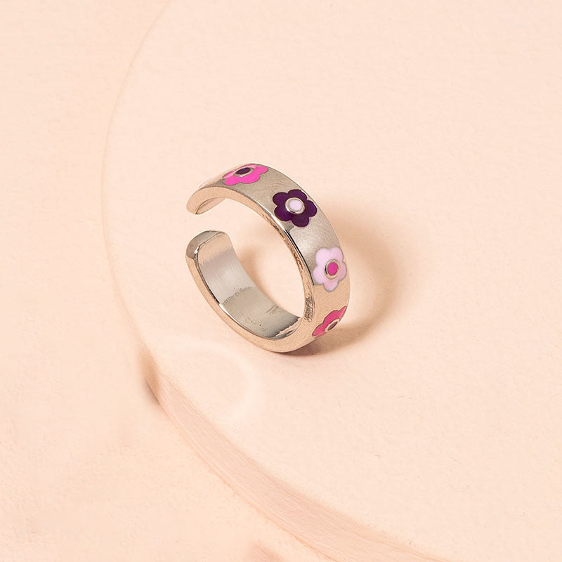 Womens Heart Ring Electroplated Alloy Retro Design Elegant Birthday Gift Travel Keepsake Ring Gold Tone Finish