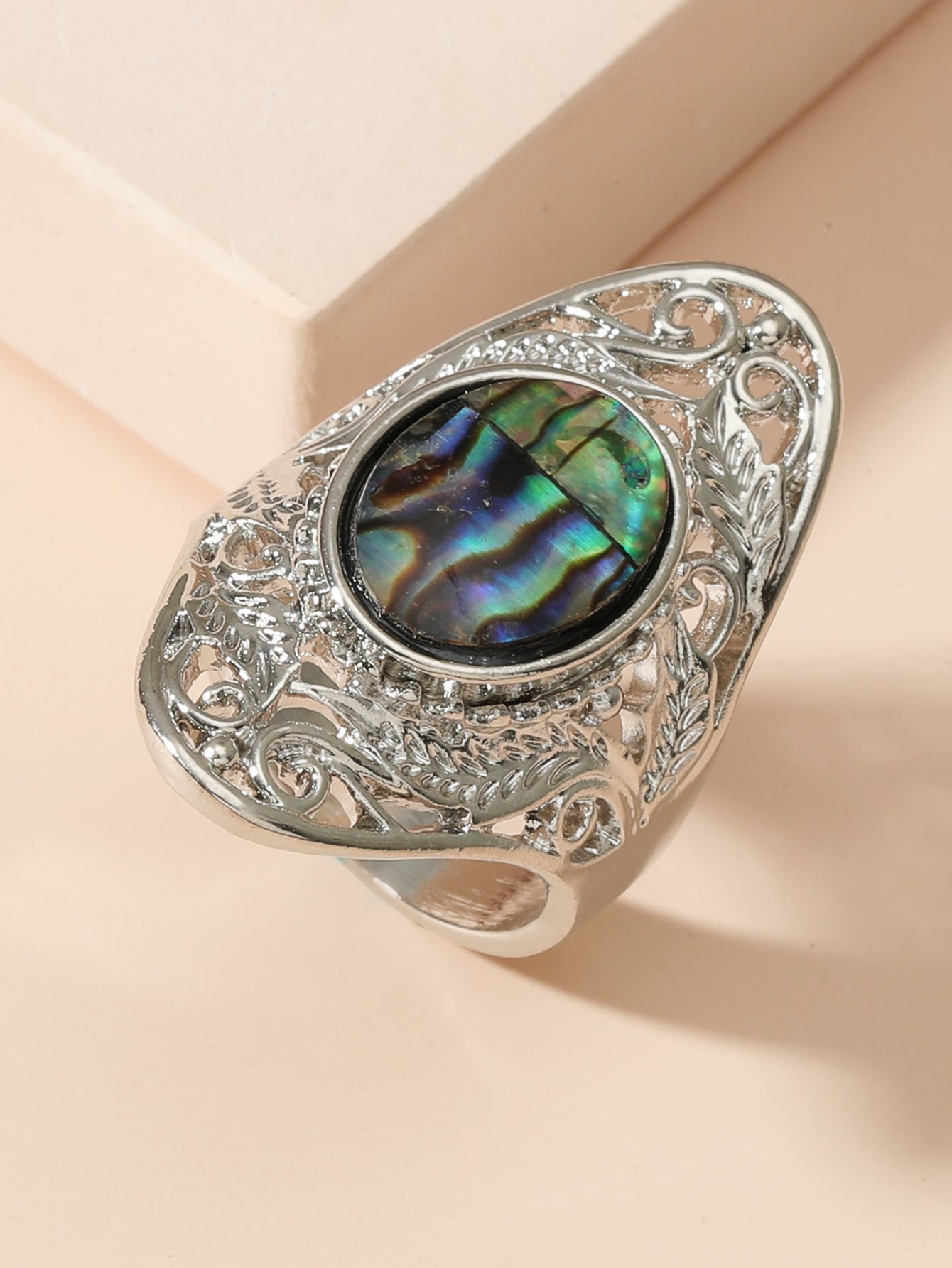 Womens Leaf And Flower Ring With Pendant Adjustable Alloy Ring For Women And Girls Size 6 7 8 9 10 Shell Inlay