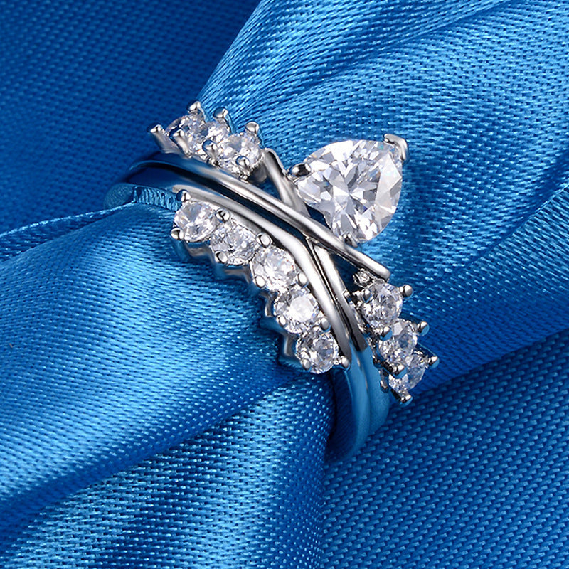 Heart Shaped Couple Rings Gold Plated Alloy Bands With Gems Inlays And Platinum Finish Jewelry Anniversary Gift