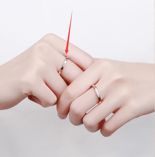 Simple Retro Ring for Men and Women Korean Version Rose Gold Band Fashion Jewelry Gift for Her and Him Anniversary Ring