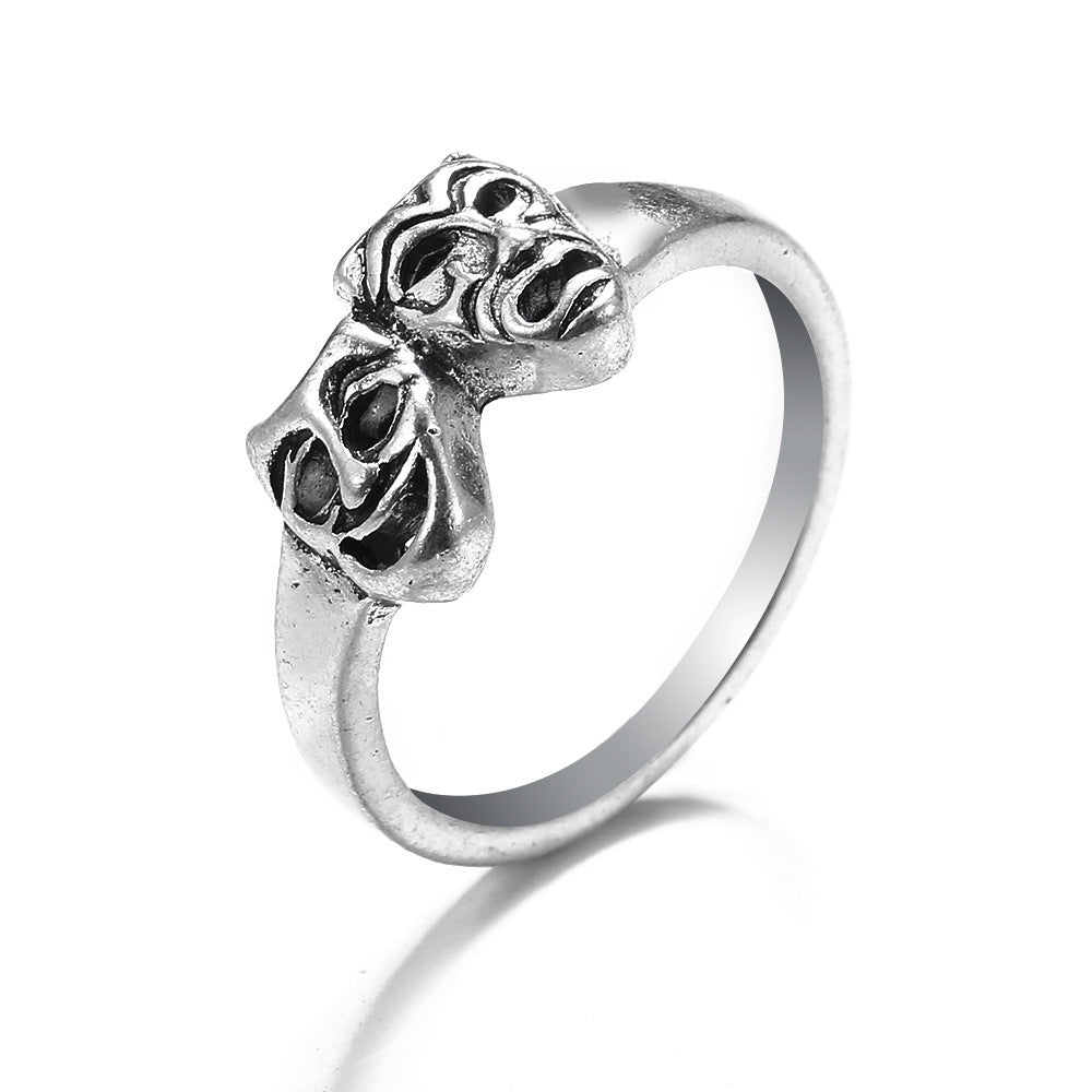 Unisex Heart Shaped Ring With Butterfly Or Spider Accent And Rose Skull Details Fashionable Accessory In Fashion