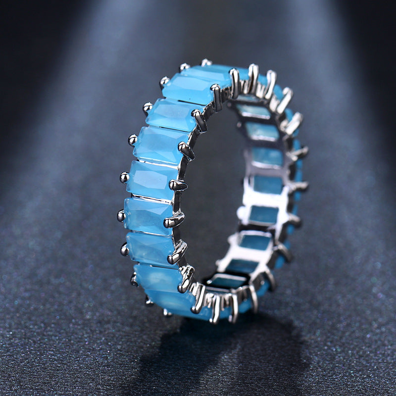 Multicolor circle ring