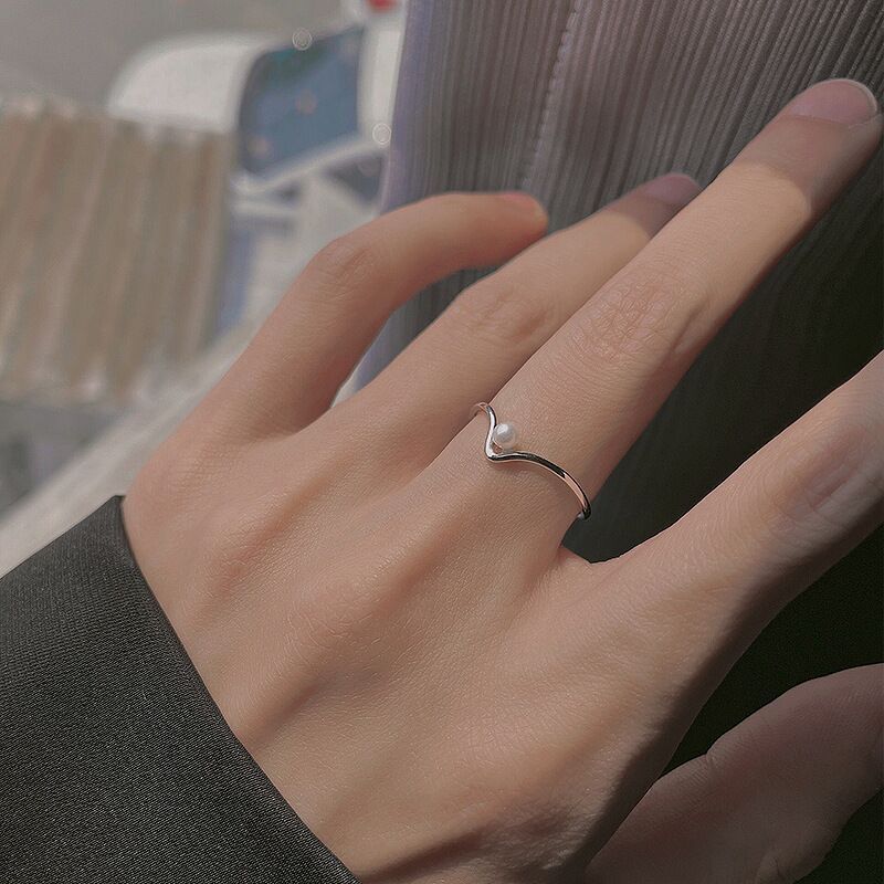 Womens Elegant Pearl Ring Adjustable Copper V Shaped Geometric Design Chic Jewelry For Women And Girls Timeless Style
