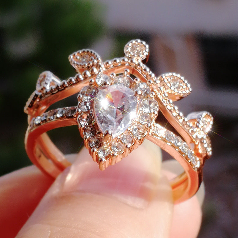 Womens Crown Ring Golden Alloy Electroplated Drop Shaped Design Fashion Ring Costume Jewelry Must Have Fashion