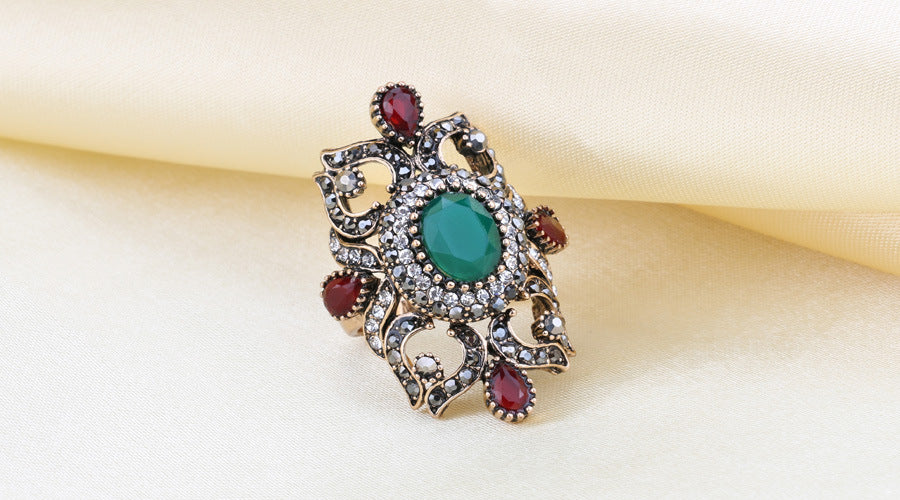 Womens Retro Flower Jewel Ring Alloy Electroplated European American Fashion Accessory Midi Ring Gold Blue Red