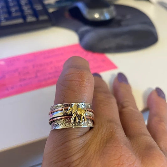 Retro Explosion Style Electroplated Rotating Ring Alloy With Animal Zodiac Motif Two Color Finish Vintage Look