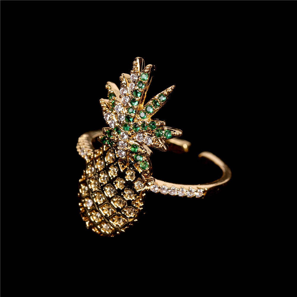 Micro-set crystal diamond pineapple ring