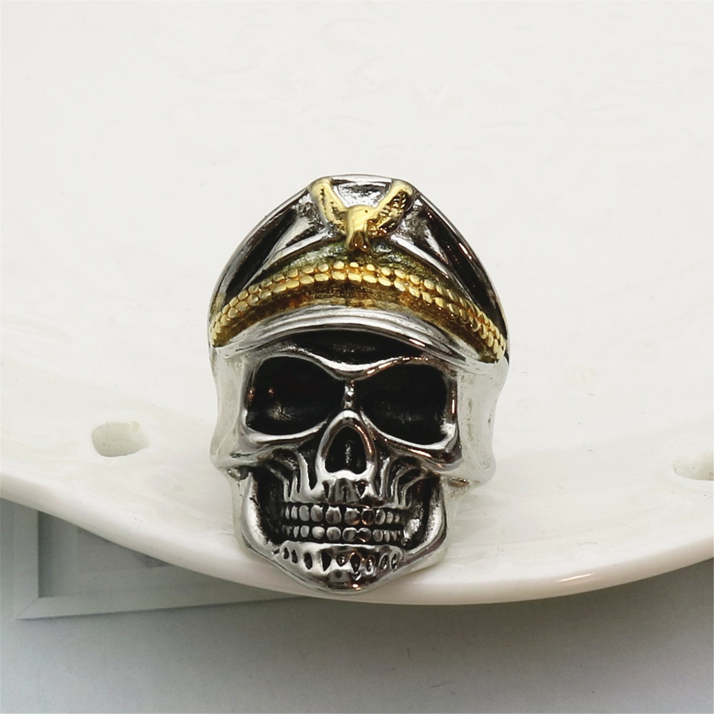 Copper Skull Ring With Korean Style Geometric Design Electroplated Inlay White Gold Gems Individually Packed Quality