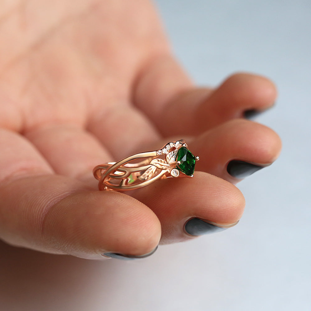 Copper Ring With Geometric Zircon Inlay European Design For Women Fashion Accessory Green Zircon Jewelry Shine
