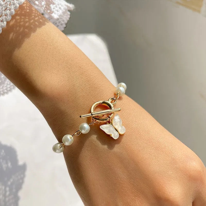 Glossy Alloy Chain Bracelet Set With Ethnic Design And Hollow Metal Elements For Fashion Jewelry Enthusiasts Today