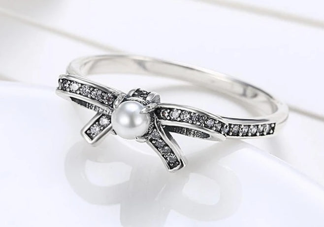 Womens Sterling Silver Ring With Pearl Inlay Bow Geometric Design Electroplated Finish Elegant Jewelry Gift For Women