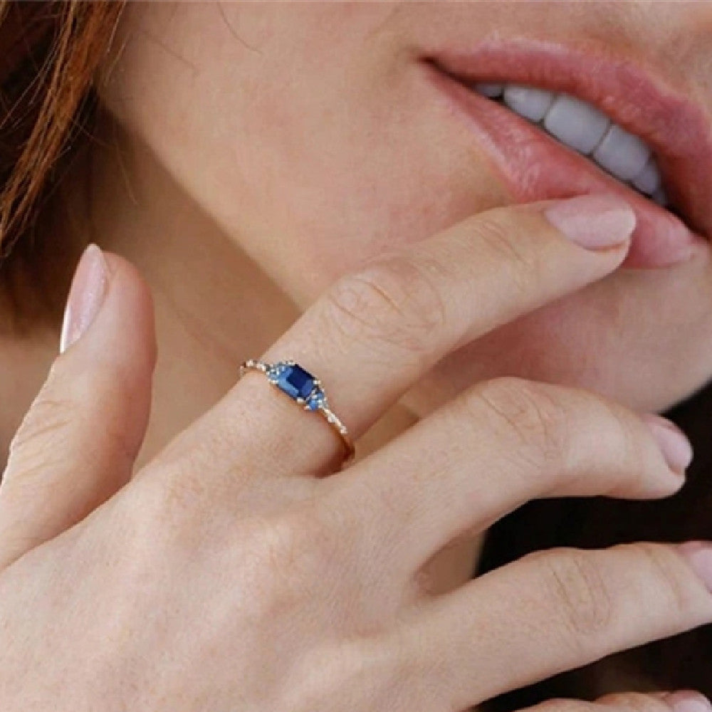 Gold Plated Geometric Cluster Ring For Women Silver Base Electroplated Intricate Design Fashion Jewelry Wear Everyday