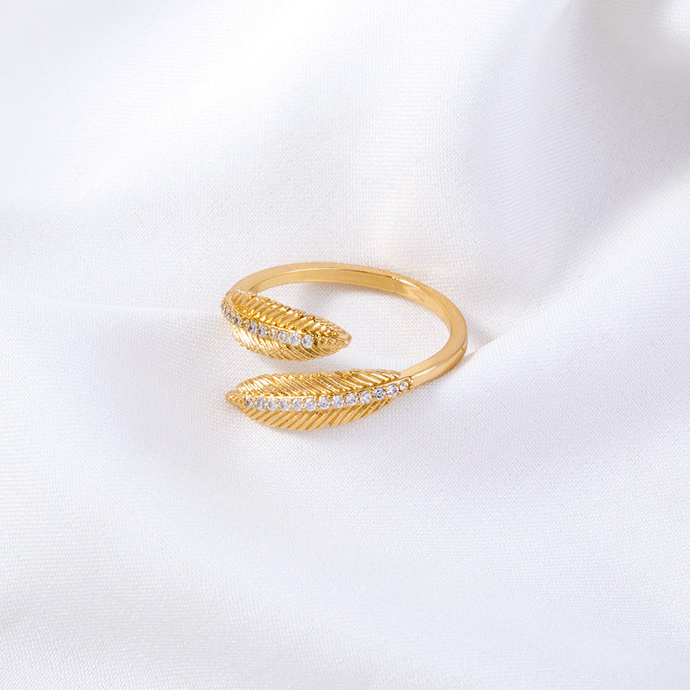 Adjustable Copper Zircon Leaf Ring With Feather Detailing