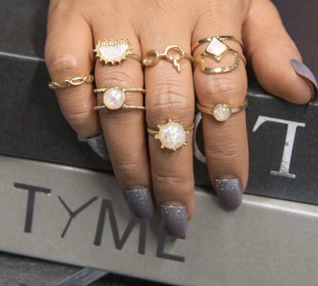 Boho Stackable Ring Set Seven Pcs Alloy Gemstone Rings For Women Bohemian European American Style Jewelry Essentials