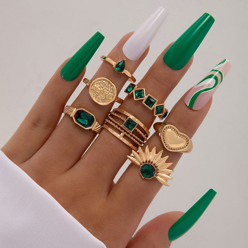 Unisex Alloy Rings Set Electroplated Finish Love Palm Emerald Diamond Ring Set Fashion Jewelry 4 Piece Set Now