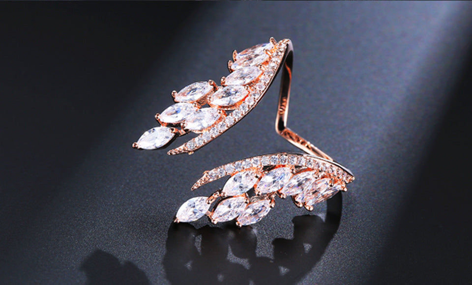 Womens Angel Wing Ring Alloy Electroplated Gemstone Inlaid Elegant Fashion Jewelry Gift For Her Rose Gold Tone Luxe