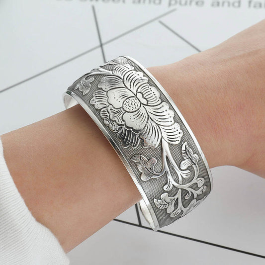 Peony Flower Bracelet Silver Plated Bangle 2.5cm Wide Floral Design For Women And Girls Inner Diameter 5.9cm