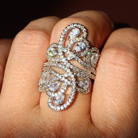 Inlaid Zircon Bronze Copper Ring Ethnic Fashion Jewelry Gift For Women And Men Creative Party Ring Size 6 7 8 9 10