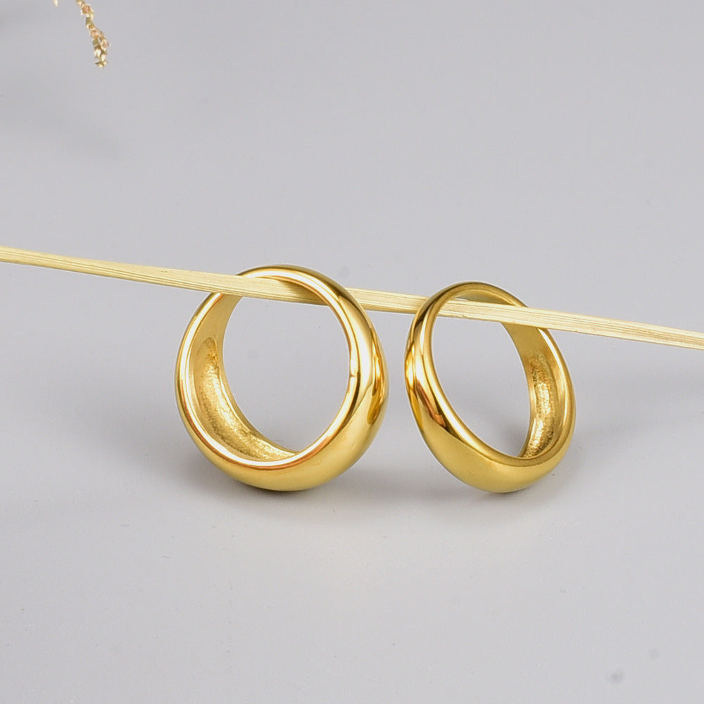 Timeless Titanium Steel Gold Plated Simple Round Curved Index Ring For Women Fashion Jewelry For Fashion Women