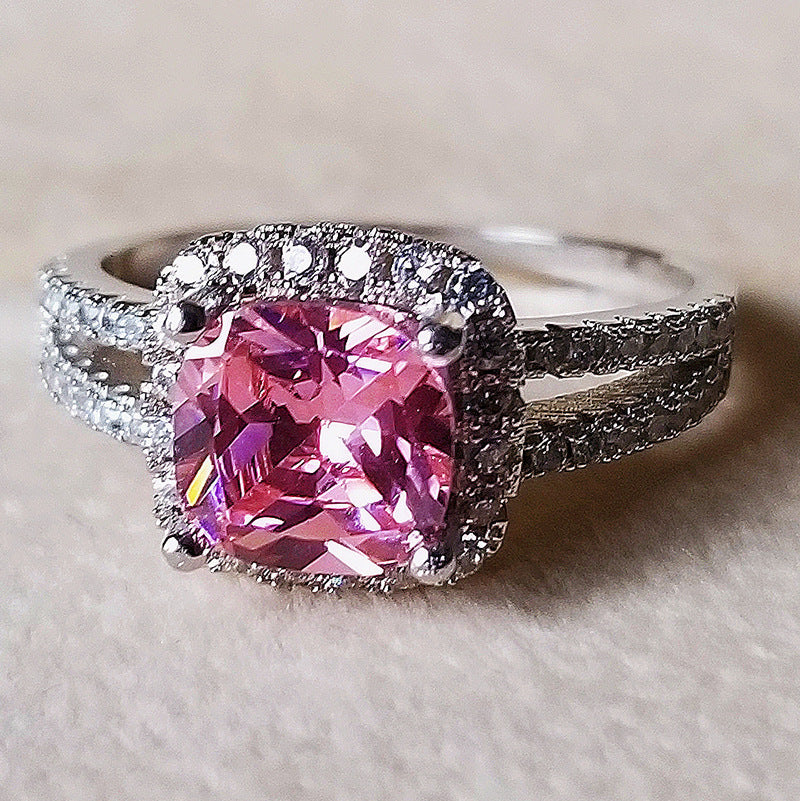 Square Geometry Ring With Colorful Zircon Crystals For Women Copper Band Fashion Jewelry Elegant Sparkling Accessory