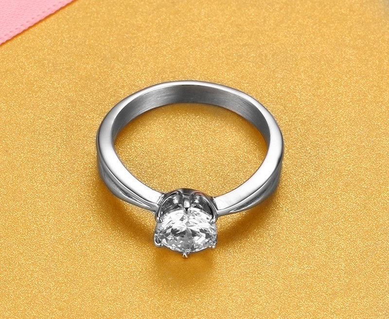 Women Titanium Steel Crown Ring With Diamond For Stylish Everyday Wear Jewelry Accessory Elegant For Any Occasion