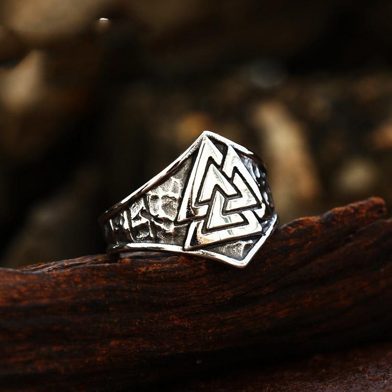 Men Titanium Steel Ring Retro Simple Fashion Polished Geometric Design Durable Everyday Wear Versatile Jewelry