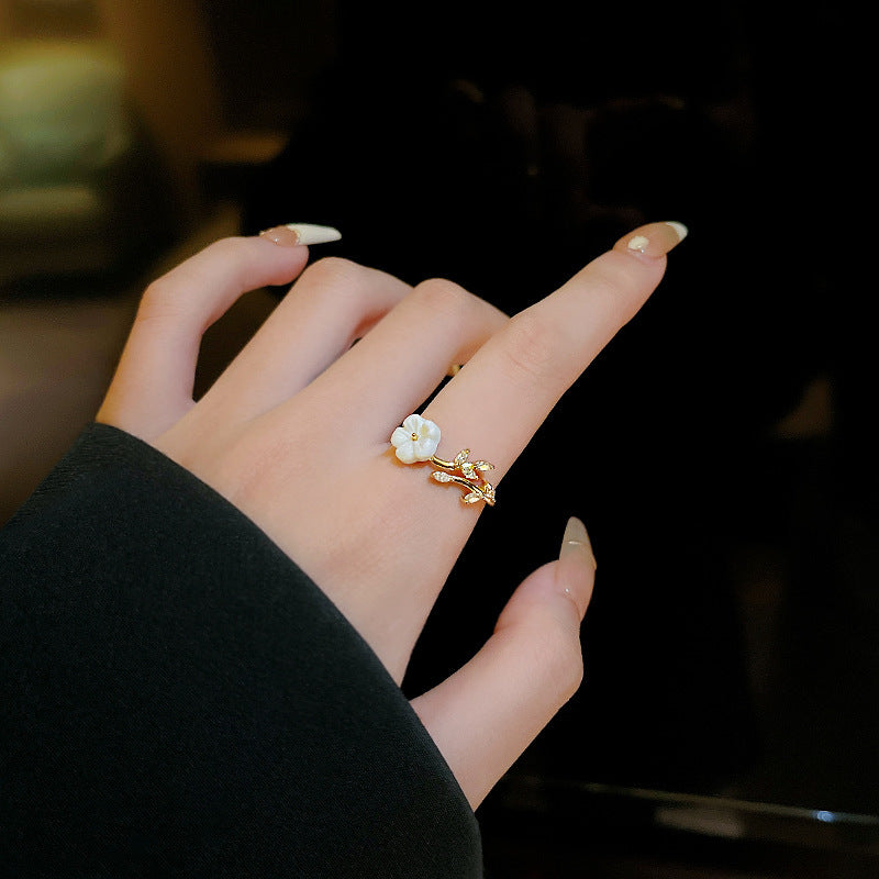 Womens Adjustable Butterfly Branch Ring Copper Electroplated Delicate Flower Finger Jewelry Gift For Her Grace