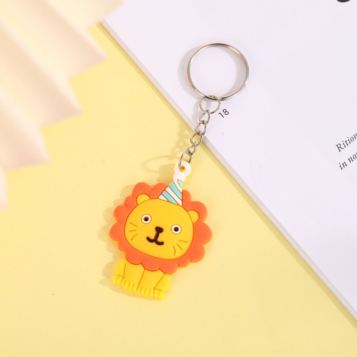 Animal Keychains Soft PVC Rubber Cartoon Keyrings Panda Elephant Cow Bear Lion Penguin Ladybug Bag Charm Plush