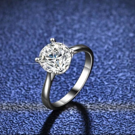 Ring 2 Karat Four Claws Simple And Elegant White Copper Geometric Bracelet Women Fashion Color White For Women