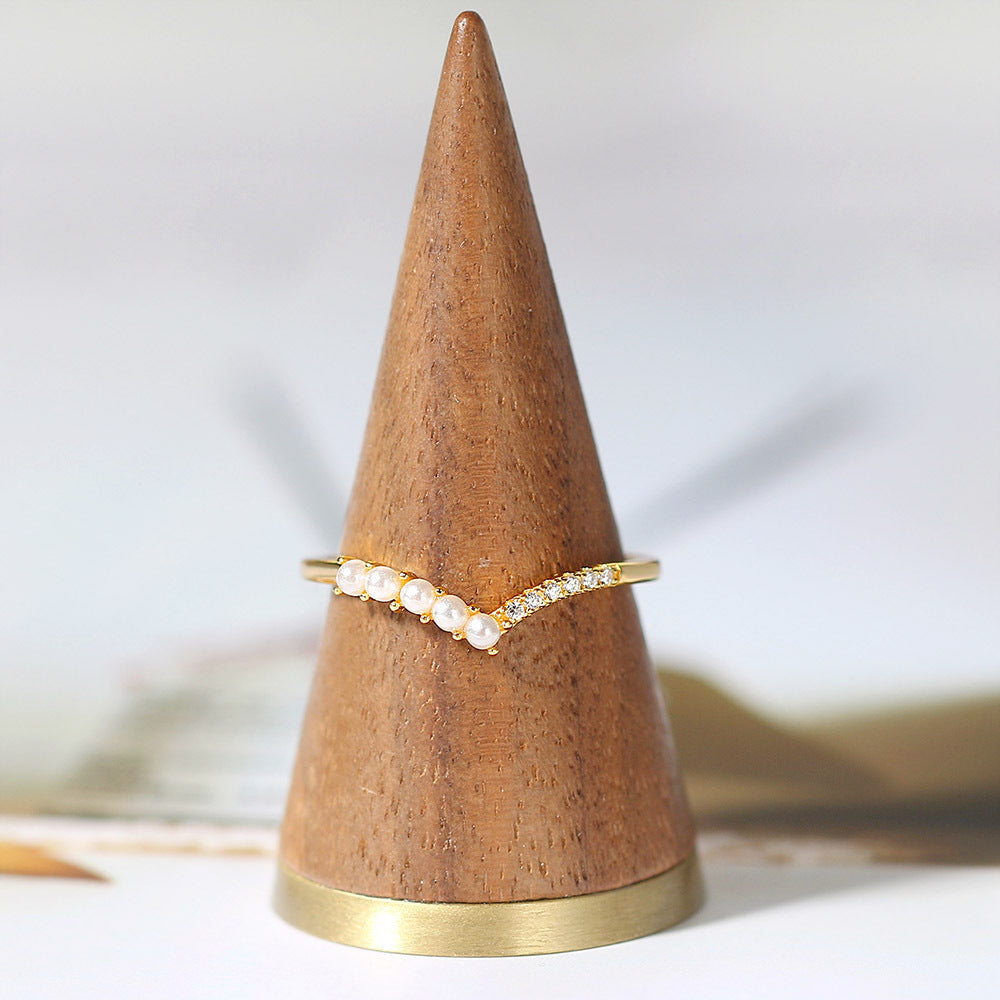 Golden Electroplated Womens Adjustable Ring Geometric V Shaped Shell Beads Index Finger Jewelry Fashion Trendy