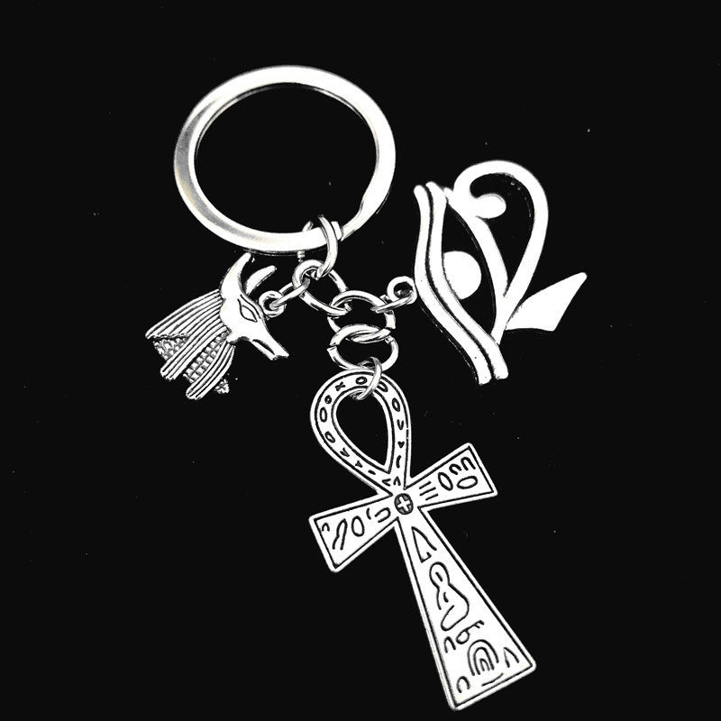 Eye of Horus Keychain Metal Ancient Egyptian Symbol Totem Key Rings Anubis Gift Unisex Souvenir Decoration Eye