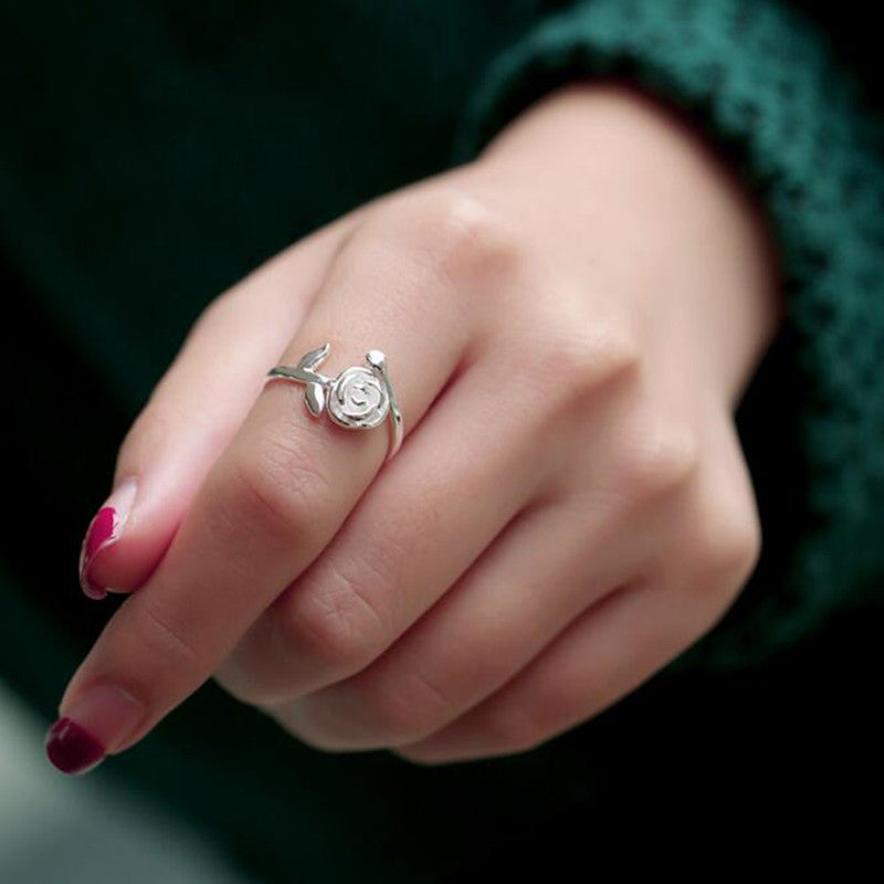 Womens Adjustable Ring Copper Ring Rose Leaf Flower Silver Plated Geometric Fashion Ring Creative Temperament Ring